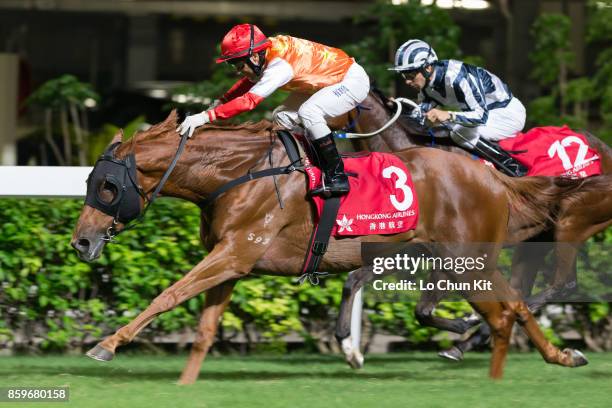 Jockey Brett Prebble riding Star Majestic wins Race 6 North Point Handicap at Happy Valley racecourse on October 5, 2017 in Hong Kong, Hong Kong.