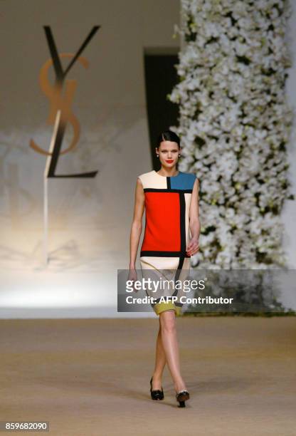 Model presents a dresse by French designer Yves saint-Laurent, inspired in 1965 by the work of Dutch painter Piet Mondrian 22 January 2002, during...