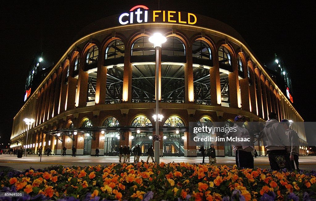 San Diego Padres v New York Mets