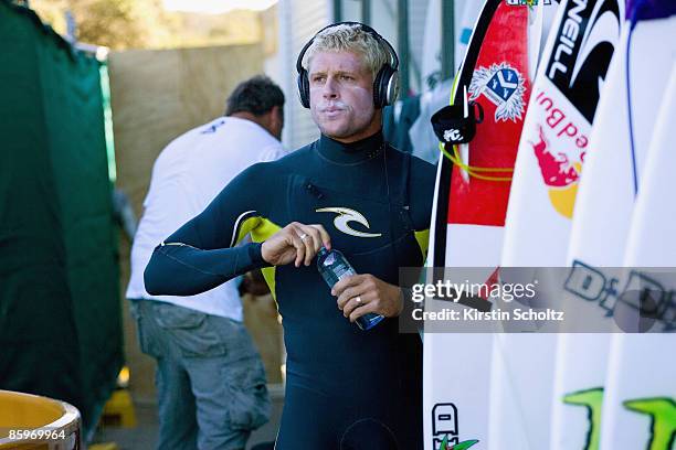 Mick Fanning of Australia prepares for his Round 2 heat at the Rip Curl Pro on April 14, 2009 in Bells Beach, Australia.