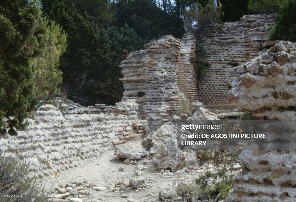 Ruins of Roman villa of Domizi Enobardi, Giannutri, Tuscany, Italy, Roman civilization, 2nd century AD