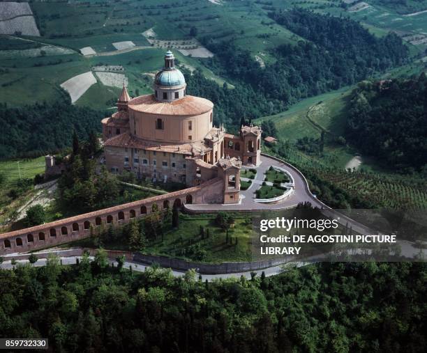 San Luca Code 97 Sanctuary Of The Madonna Di San Luca Stock Photos, High-Res Pictures ...