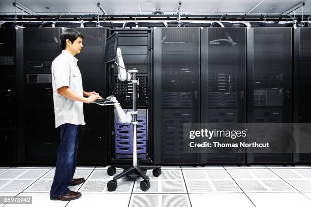 135 Computer Server Cart Stock Photos, High-Res Pictures, and Images ...