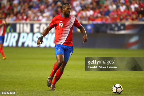 Kendall Watson of Costa Rica controls the ball against the United States during the FIFA 2018 World Cup Qualifier at Red Bull Arena on September 1,...