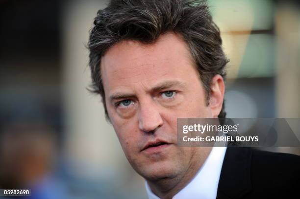 Actor Matthew Perry arrives at the Los Angeles premiere of 17 Again at the Grauman's Chinese Theater in Hollywood, California, April 14, 2009. AFP...