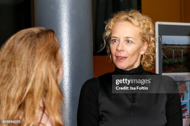 German actress Katja Riemann attends the premiere of 'Der Klang des Lebens' at Kino in der Kulturbrauerei on October 10, 2017 in Berlin, Germany.