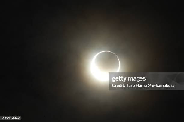 annular solar eclipse seen in japan in 2012 may - ringförmige sonnenfinsternis stock-fotos und bilder