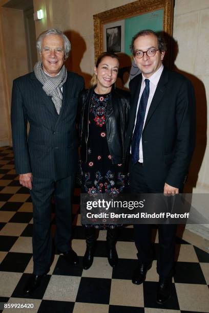 Jean-Gabriel Mitterrand, Arabelle Reille-Mahdavi and President of Musee Picasso Laurent Le Bon attend the "Picasso 1932" Exhibition Opening at Musee...