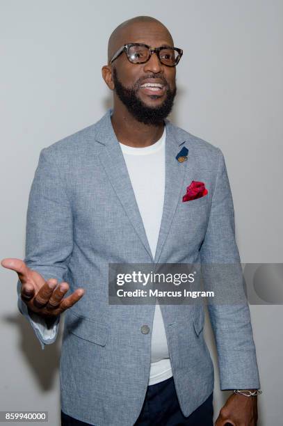 Comedian and author Rickey Smiley attends The House Of Hope Atlanta to promote his book tour 'Stand By Your Truth' on October 8, 2017 in Decatur,...