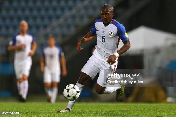 Darlington Nagbe of the United States mens national team runs with the ball during the FIFA World Cup Qualifier match between Trinidad and Tobago at...