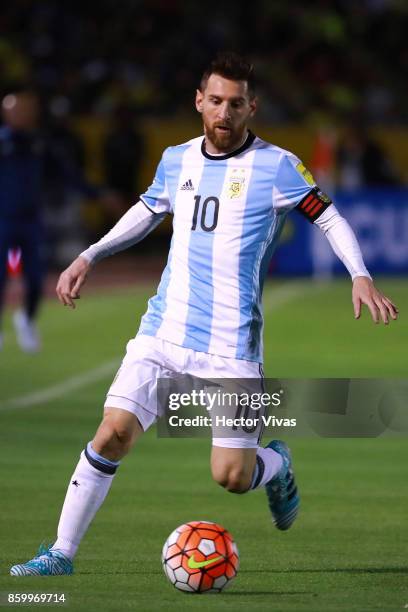 Lionel Messi of Argentina drives the ball during a match between Ecuador and Argentina as part of FIFA 2018 World Cup Qualifiers at Olimpico...