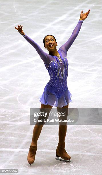 Mao Asada of Japan competes in the Ladies Short program during the ISU World Team Trophy 2009 Day 1 at Yoyogi National Gymnasium on April 16, 2009 in...