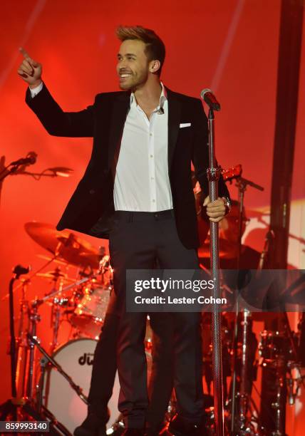 Singer Prince Royce performs on stage during Pantaya and Sprint Celebrate collaboration and launch of Spanish-Language Streaming Service at...