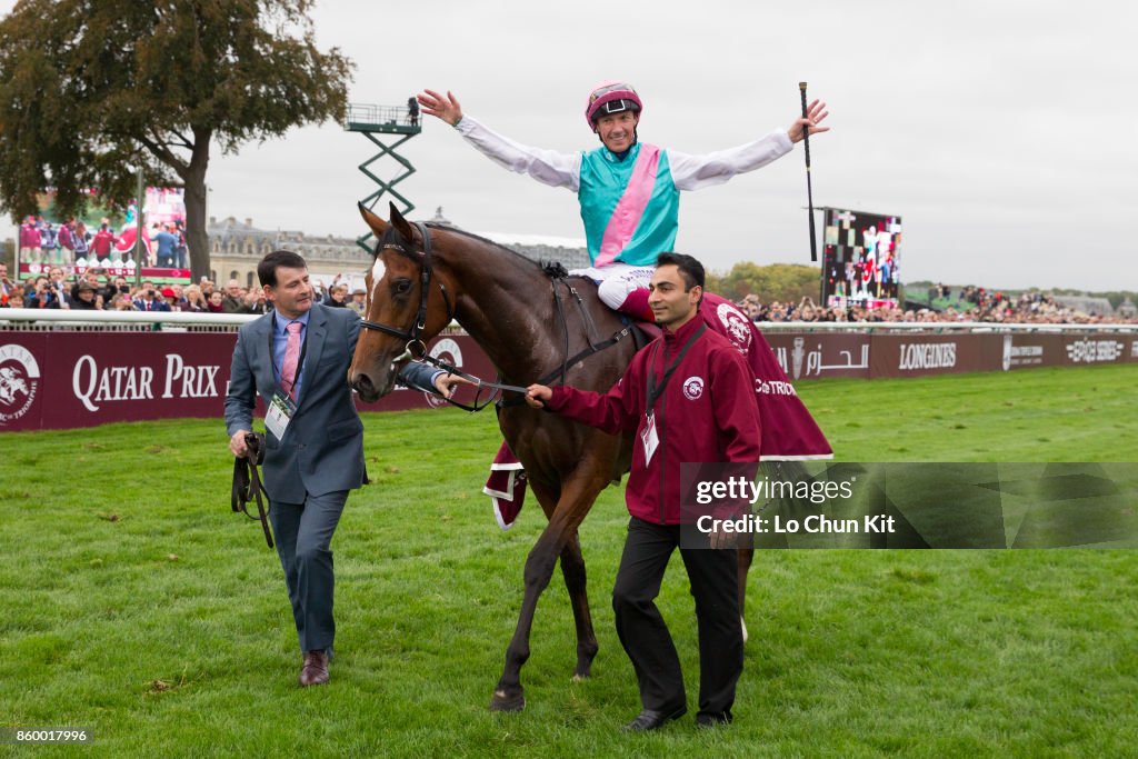Enable wins the 96th Qatar Prix de l'Arc de Triomphe in Chantilly, France