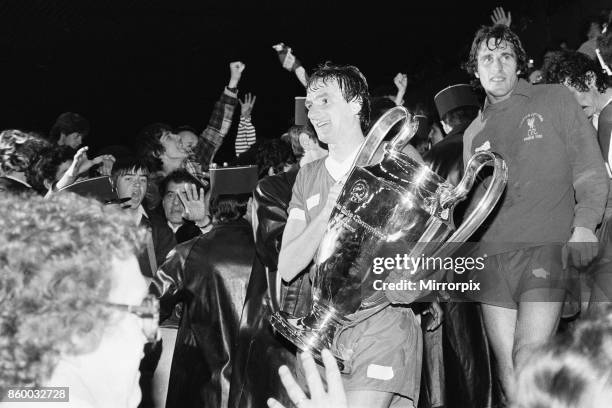 European Cup Final at the Parc Des Princes in Paris, France, Liverpool 1 v Real Madrid 0, Phil Thompson holds the European cup trophy after the match...