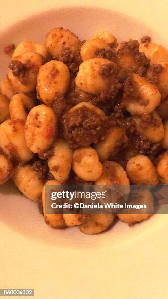 gnocchi al sugo - sugo pomodoro stock pictures, royalty-free photos & images