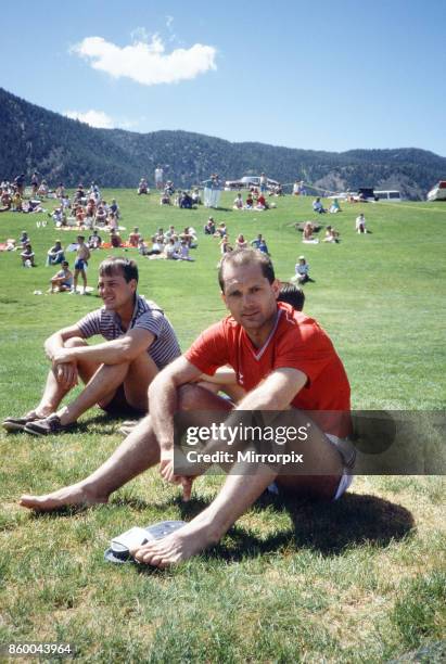 29 1986 Air Force Football Stock Photos, HighRes Pictures, and Images