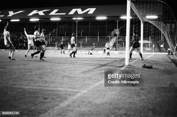 English League Division Three match held at Griffin Park, Brentford 1 -2 Reading, 17th September 1985.English League Division Three match held at...