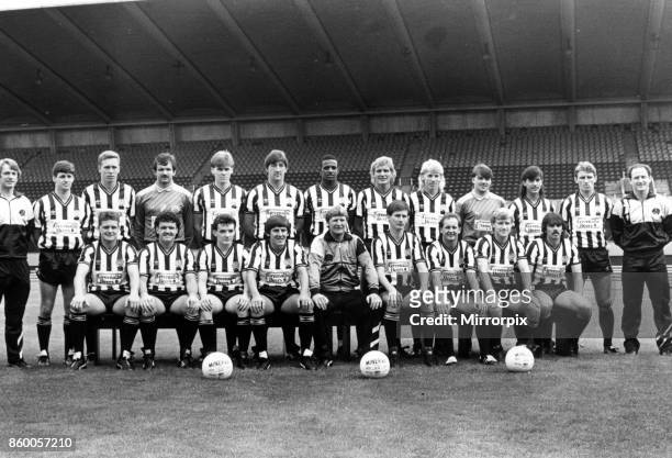 Newcastle United team 1986/87 unveiled. Back row, left to right: Coach Colin Suggett, Kenny Wharton, Paul Tinnion, Martin Thomas, Neil McDonald,...