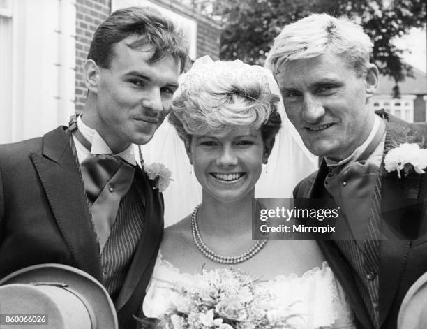 Middlesbrough player Peter Beagrie marries wife Lynn with team mate Tony Mowbray as best man 28th July 1986.