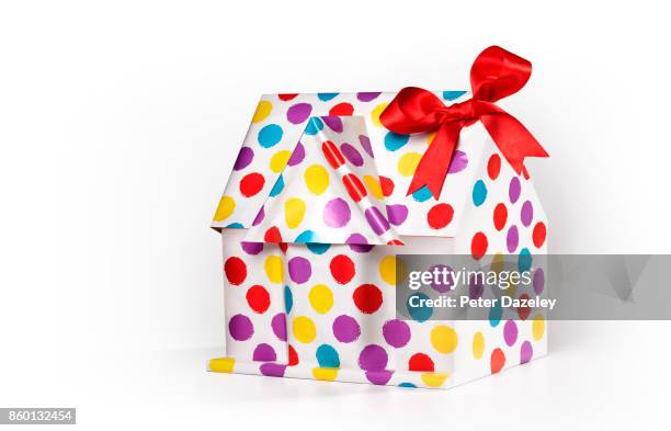 bank of mum and dad - gift wrap bow stock pictures, royalty-free photos & images