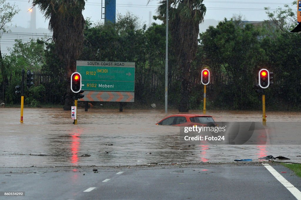 South Africas Durban hit by flash floods