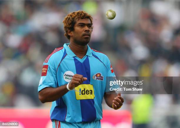 Lasith Malinga of Mumbai during the IPL T20 match between Mumbai Indians and Chennai Super Kings at Newlands Cricket Ground on April 18, 2009 in Cape...