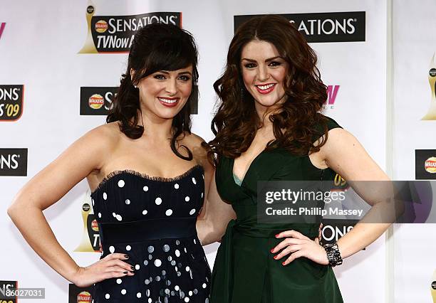 Presenters Grainne Seoige and Sile Seoige arrive at the TV Now Awards in the Mansion House on April 18, 2009 in Dublin, Ireland.