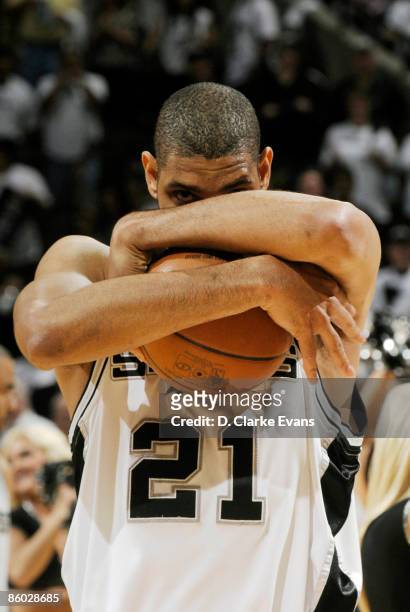 Tim Duncan of the San Antonio Spurs prepares himself for the game against the Dallas Mavericks in Game One of the Western Conference Quarterfinals...