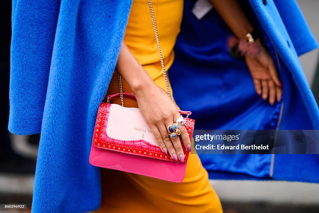 Street Style : Paris Fashion Week Womenswear Spring/Summer 2018 : Day Two