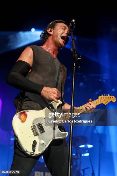Bush Lead Singer 1,153 Coliseu Stock Photos, High-Res Pictures, and Images - Getty Images