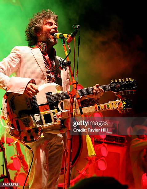 Wayne Coyne of The Flaming Lips performs during the 2009 Rites of Spring Music Festival on the Campus Alumni Lawn at Vanderbilt University on April...