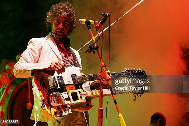 Wayne Coyne of The Flaming Lips performs during the 2009 Rites of Spring Music Festival on the Campus Alumni Lawn at Vanderbilt University on April...