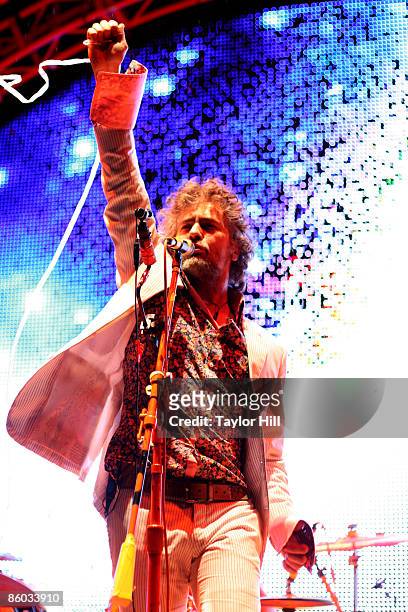 Wayne Coyne of The Flaming Lips performs during the 2009 Rites of Spring Music Festival on the Campus Alumni Lawn at Vanderbilt University on April...