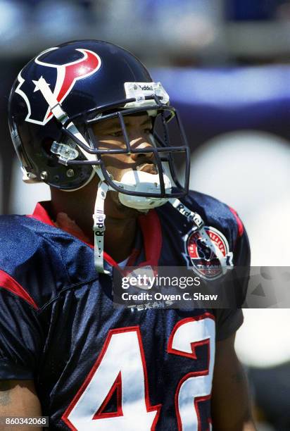 Marcus Coleman of the Houston Texans against the San Diego Chargers at Jack Murphy Stadium circa 2002 in San Diego,California.
