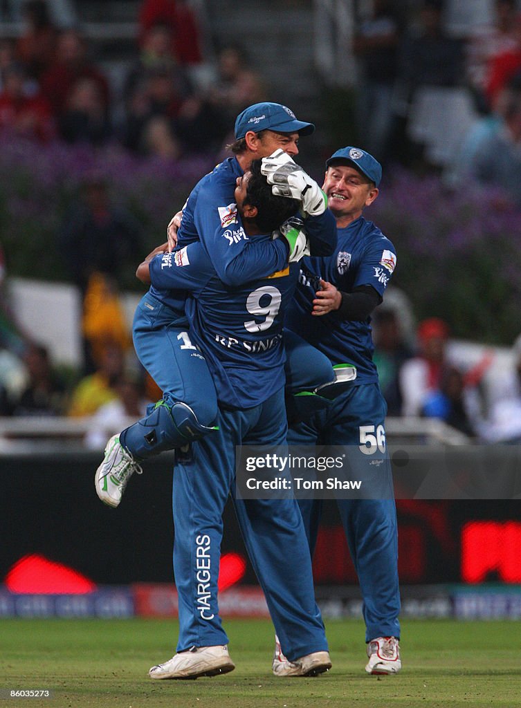 Deccan Chargers v Kolkata Knight Riders - IPL T20