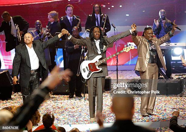 Musicians Verdine White, Ralph Johnson and Philip Bailey of Earth, Wind and Fire perform onstage during the 7th Annual TV Land Awards held at Gibson...