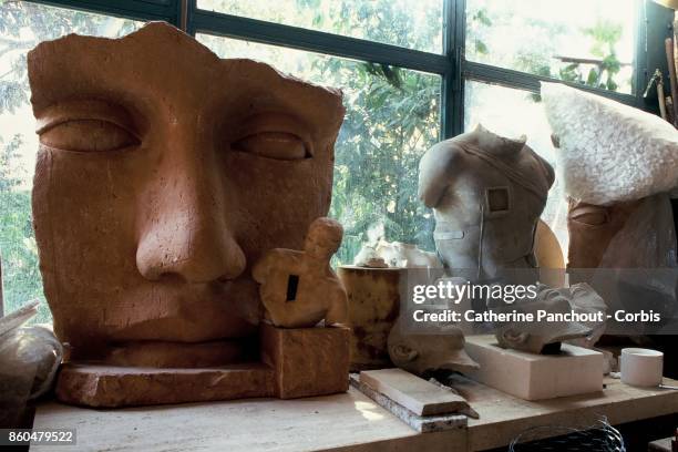 General interior view of the workshop of Polish sculptor Igor Mitoraj on July 26, 1995 in Pietrasanta, Italy.