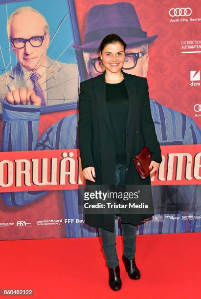 Katharina Wackernagel attends the 'Vorwaerts immer' premiere at Kino International on October 11, 2017 in Berlin, Germany.
