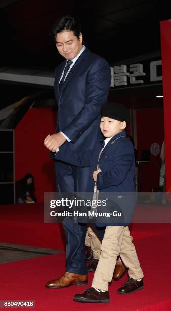 South Korean actor Song Il-Kook attends the Opening Ceremony of the 22nd Busan International Film Festival on October 12, 2017 in Busan, South Korea.