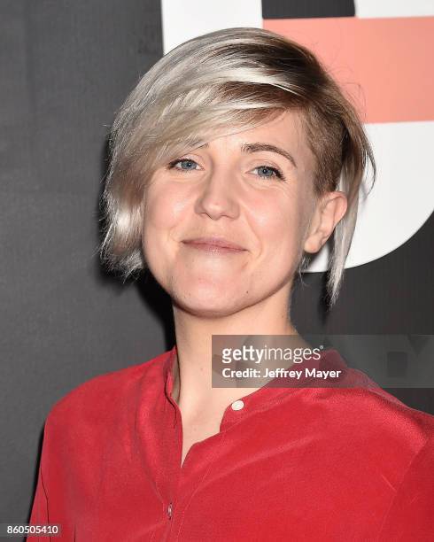 1,798 Hannah Hart Photos and Premium High Res Pictures