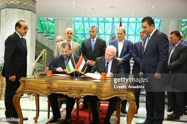 Fatah Rajper Saleh Al Arouri Photos and Premium High Res Pictures - Getty Images