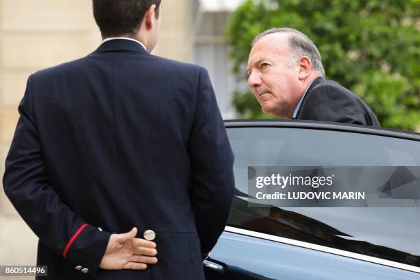 The head of the employers federation MEDEF, Pierre Gattaz arrives at the Elysee Palace in Paris on October 12, 2017 for a meeting with the French...