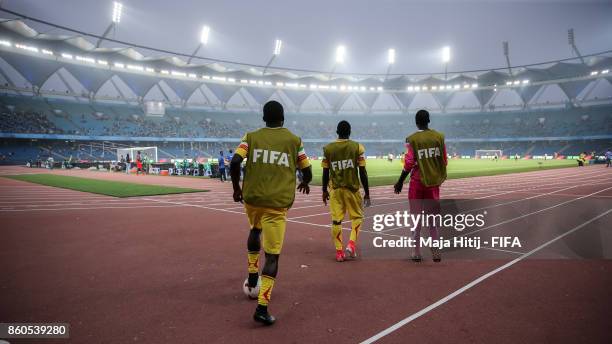 Players of Mali arrive to the pitch during the FIFA U-17 World Cup India 2017 group A match between Mali and New Zealand at Jawaharlal Nehru Stadium...