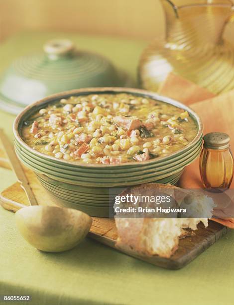 bowl of hoppin' john - black eyed peas food stock pictures, royalty-free photos & images