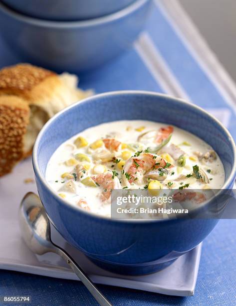 seafood chowder - chowder bildbanksfoton och bilder