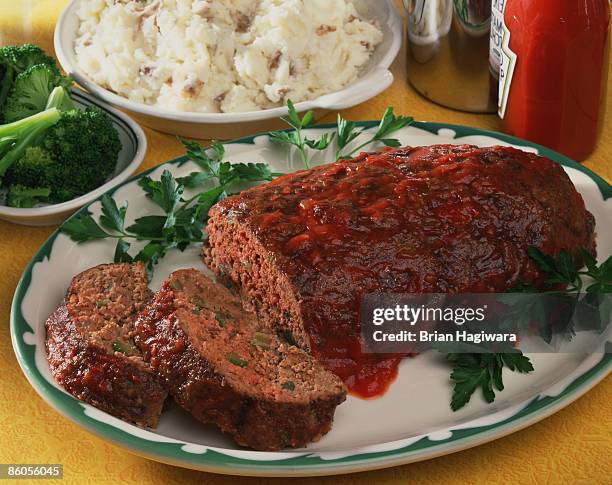 meatloaf with ketchup - ミート ローフ ストックフォトと画像