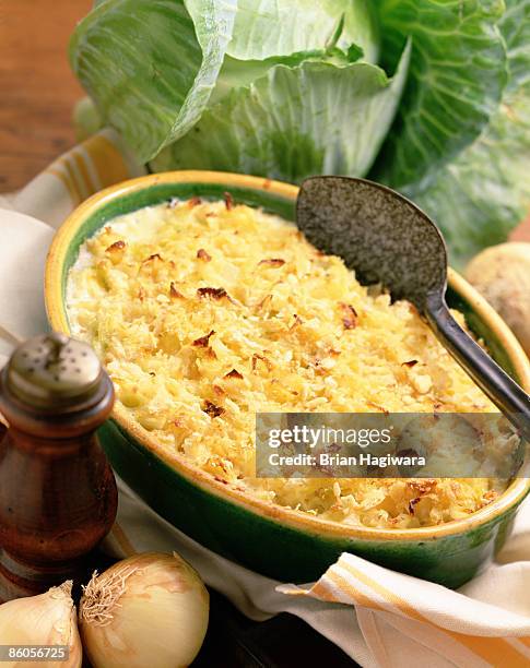 creamed cabbage - casserole stock-fotos und bilder