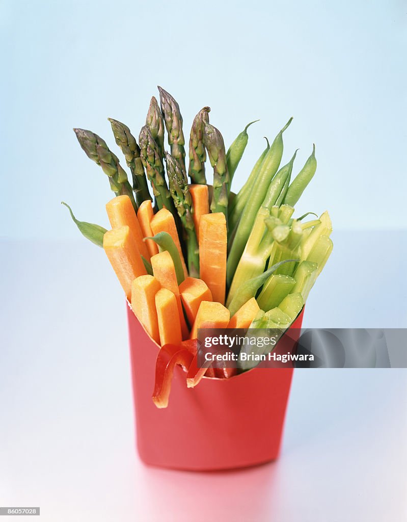 Raw vegetables in fast food container