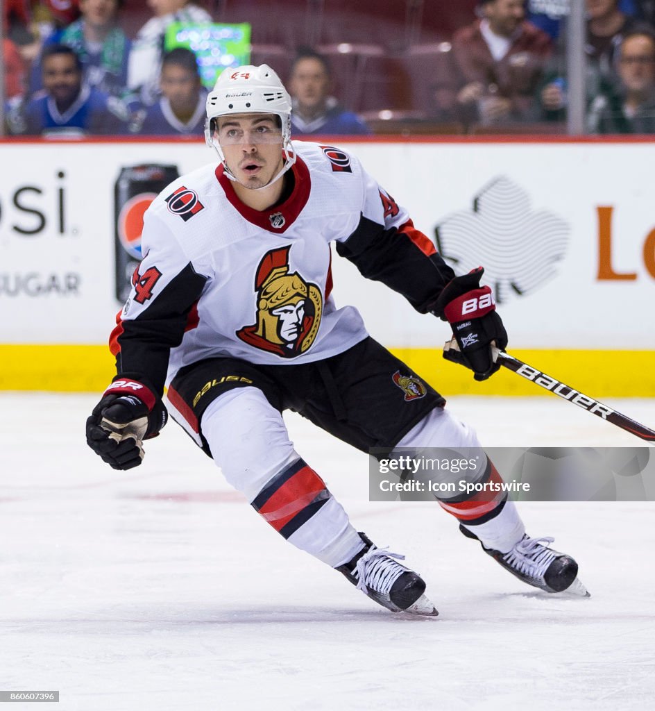 NHL: OCT 10 Senators at Canucks